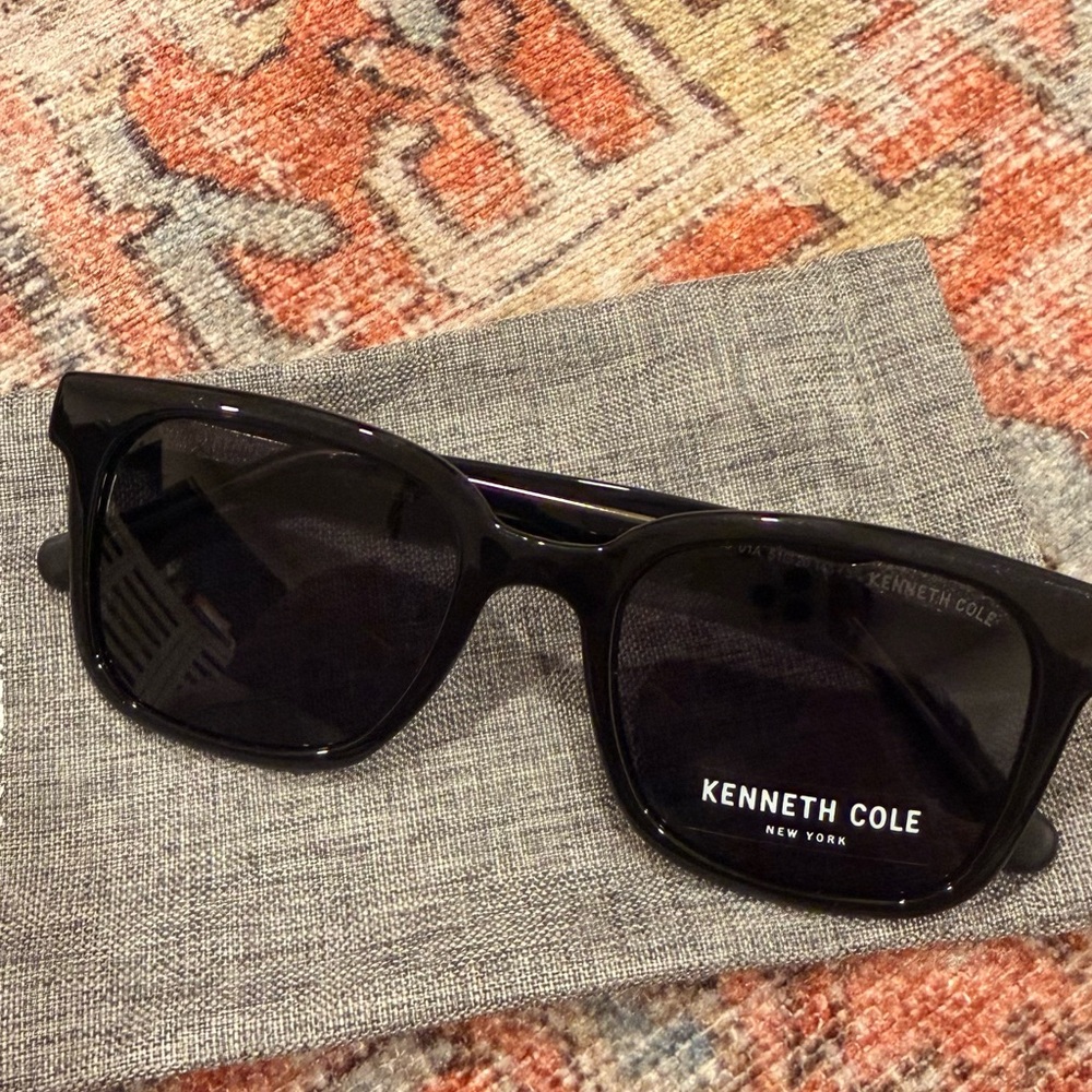 BRAND NEW Kenneth Cole New York KC00039 Sunglasses